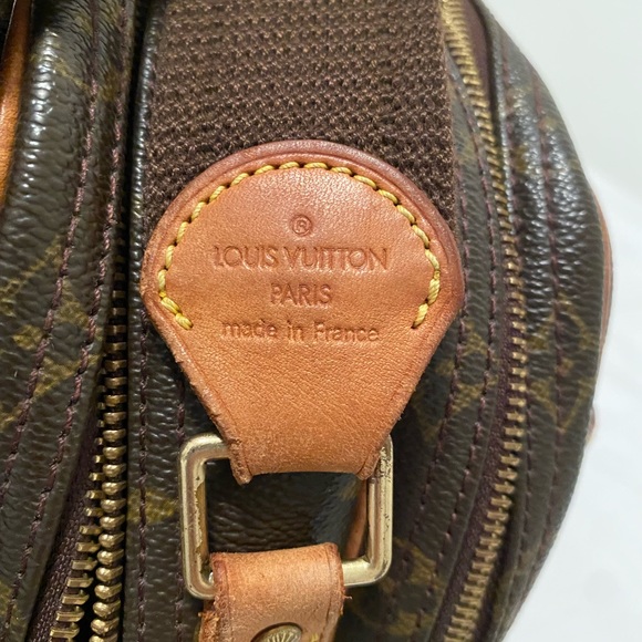 Louis Vuitton Reporter Bag - Picture 7 of 16